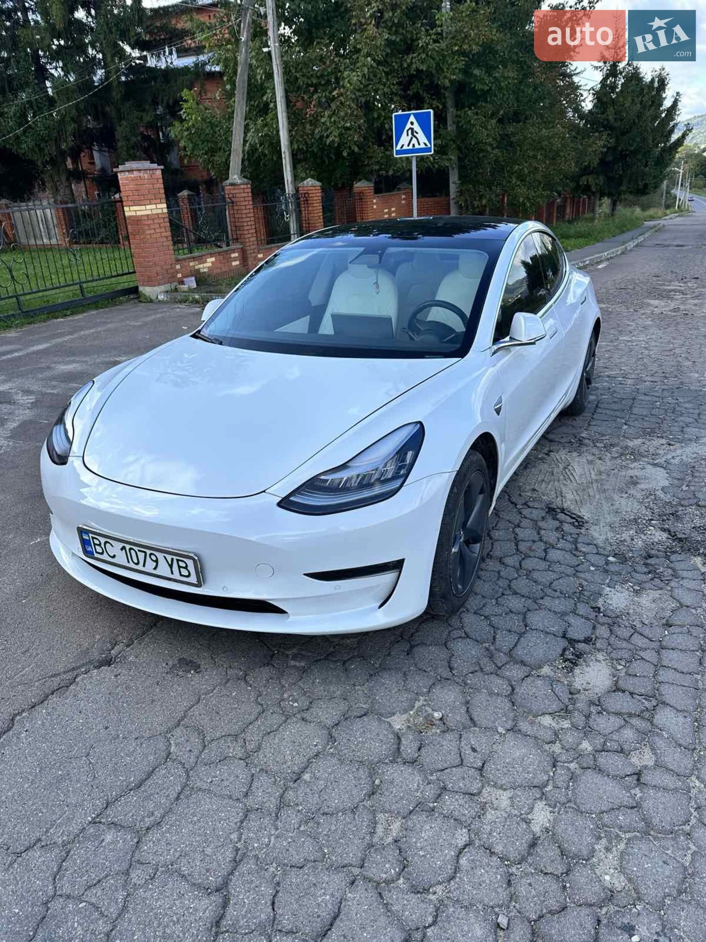Tesla Model 3, 2020