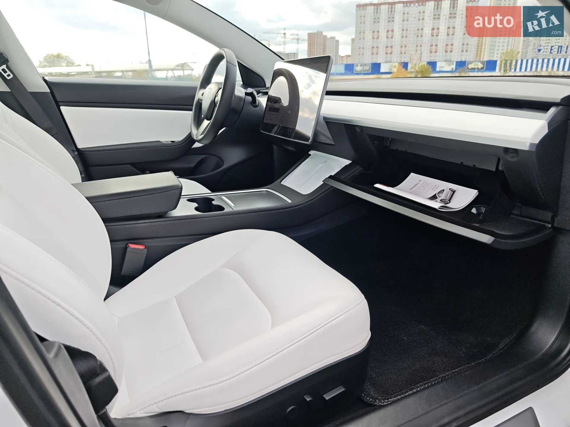Tesla Model 3, 2020