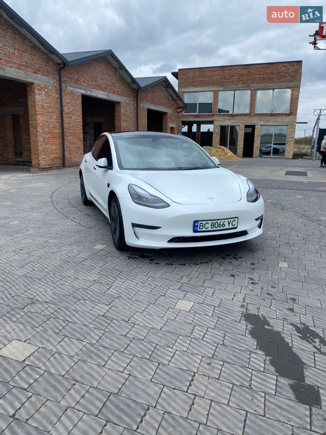 Tesla Model 3, 2023