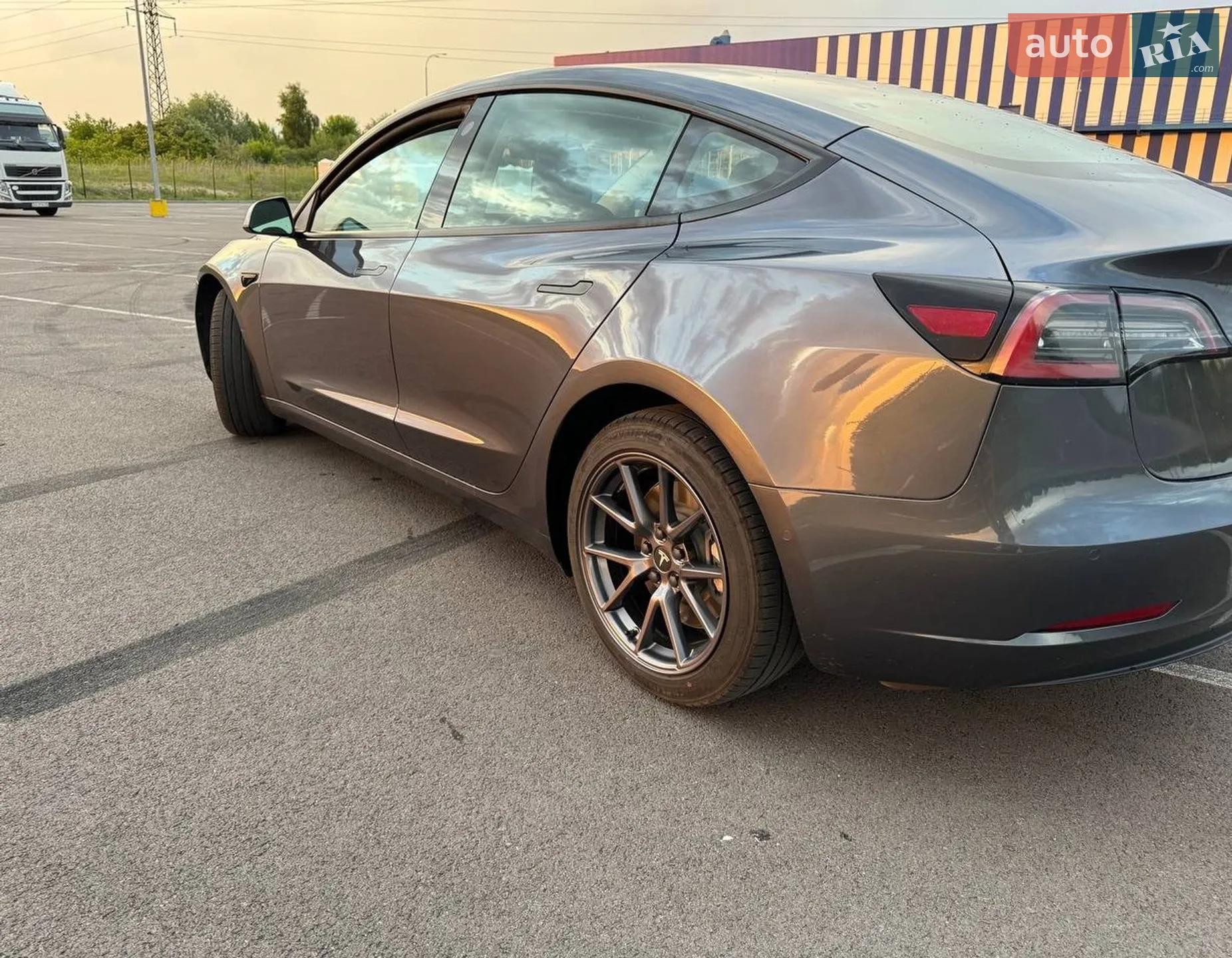 Tesla Model 3, 2022