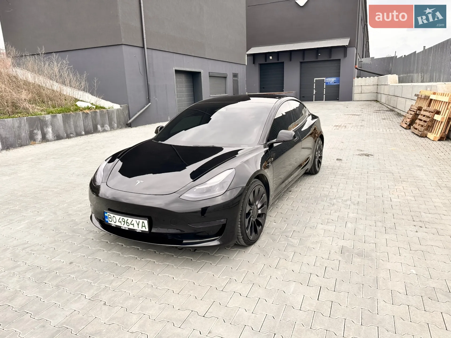 Tesla Model 3, 2022
