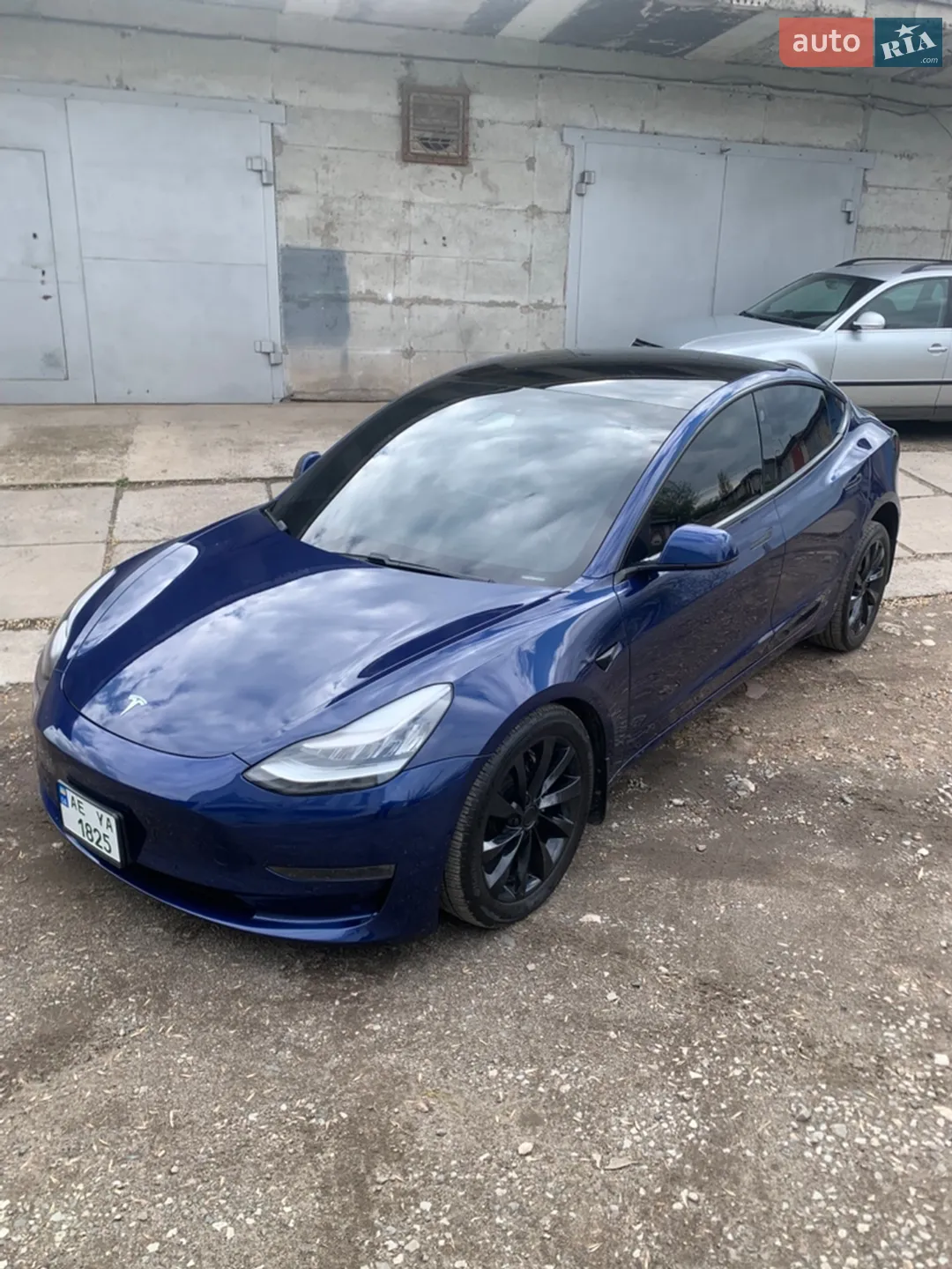 Tesla Model 3, 2019