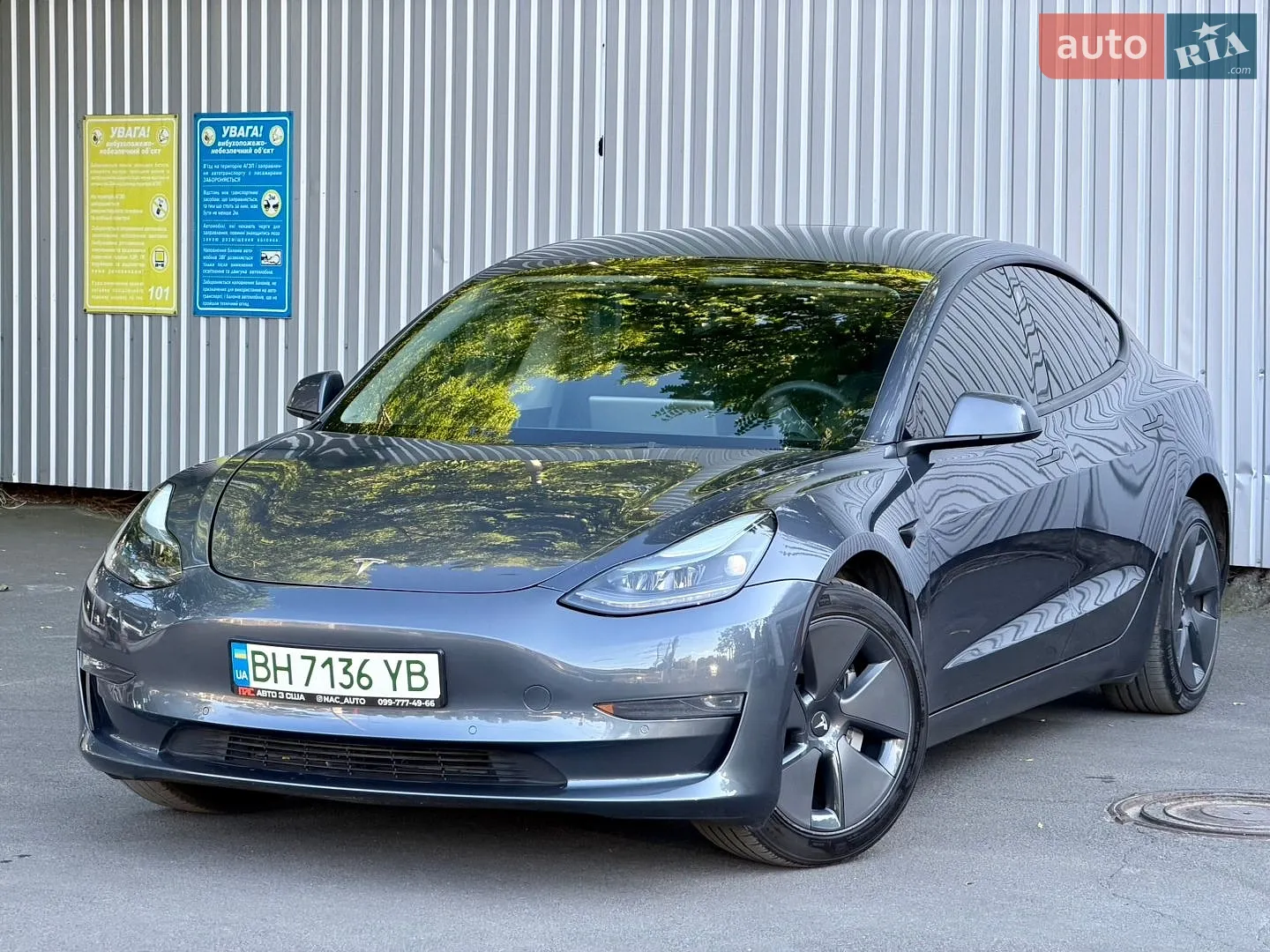 Tesla Model 3, 2022