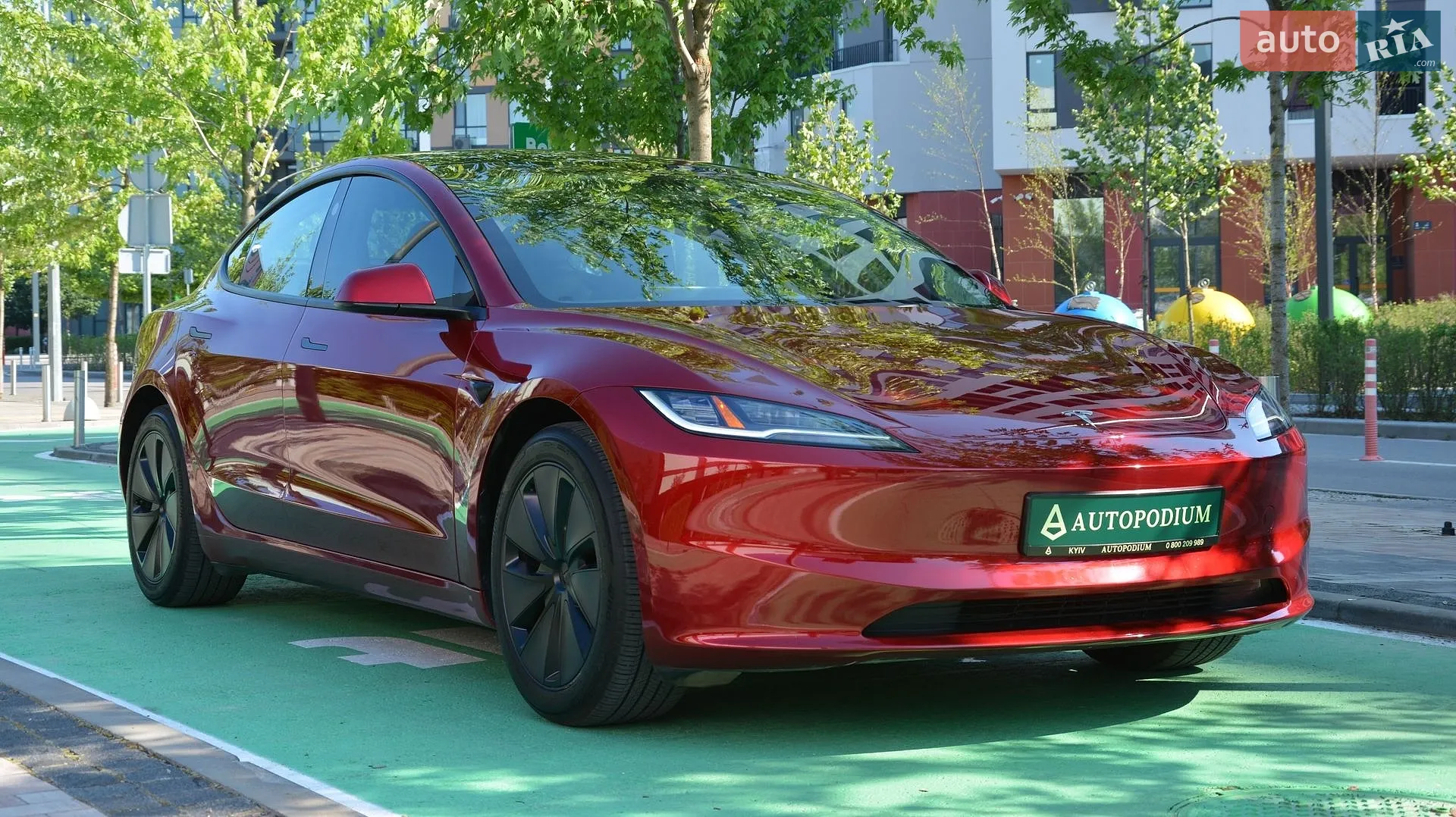 Tesla Model 3, 2024