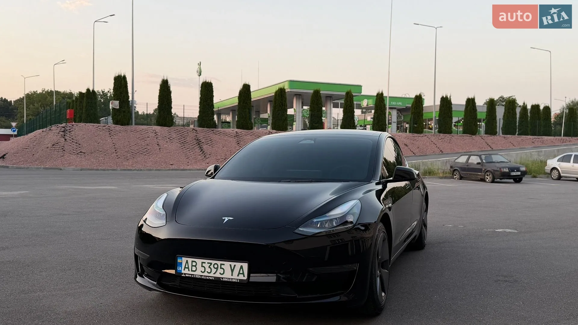 Tesla Model 3, 2023