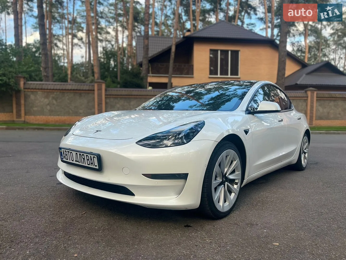 Tesla Model 3, 2022