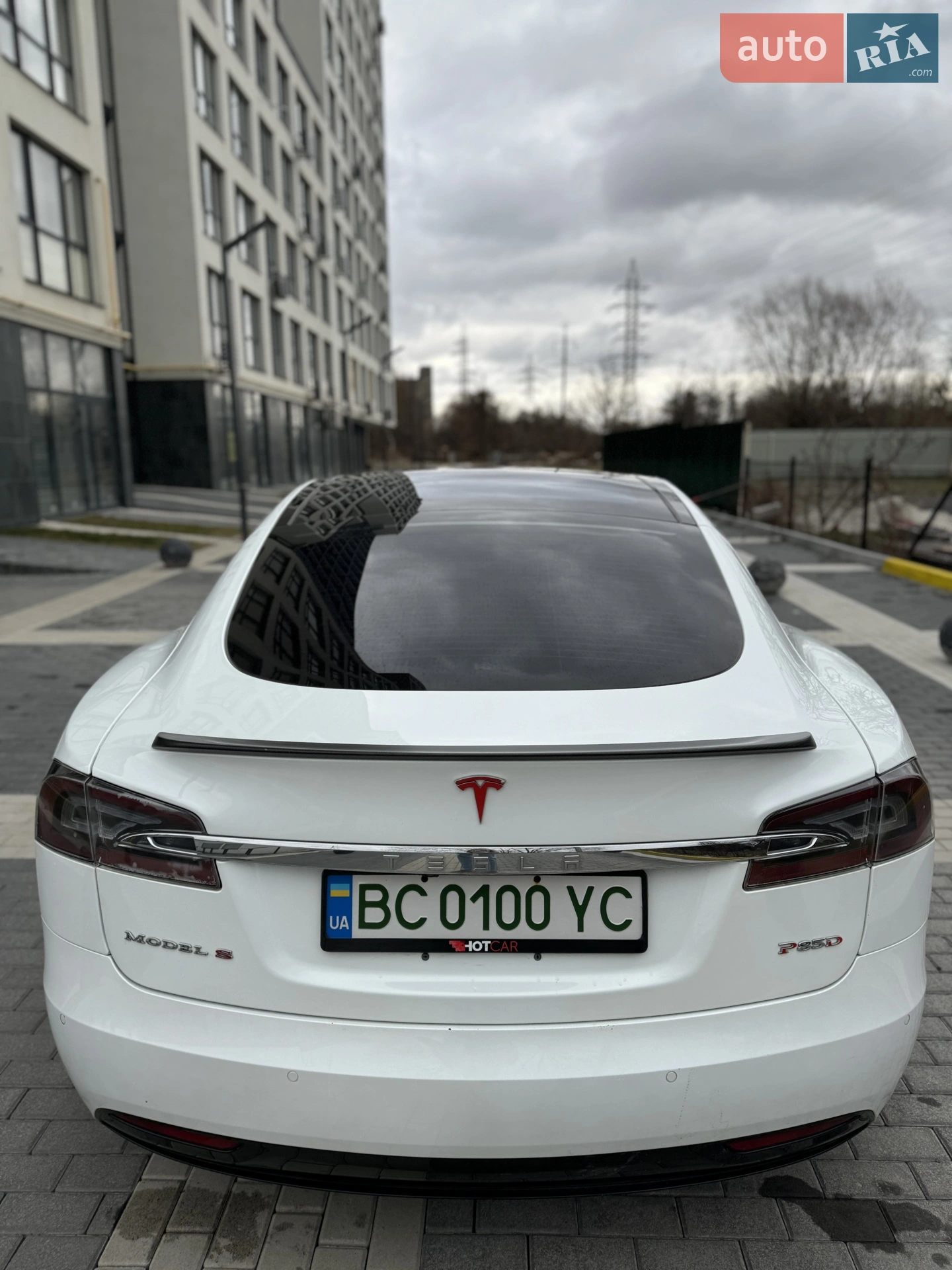 Tesla Model S, 2014