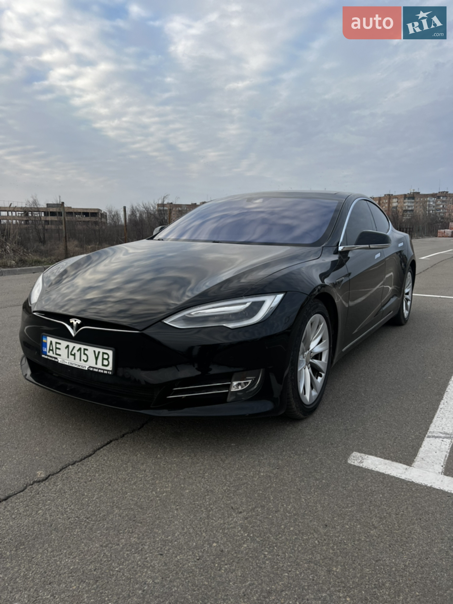 Tesla Model S, 2016