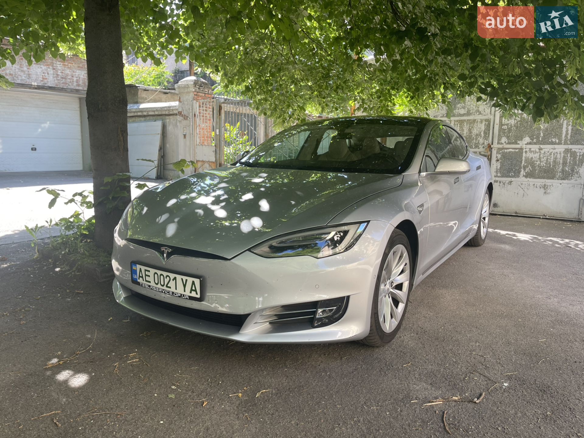 Tesla Model S, 2018