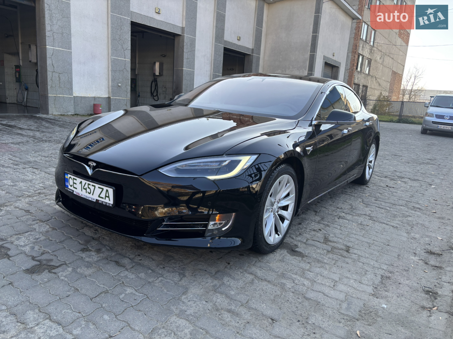 Tesla Model S, 2017