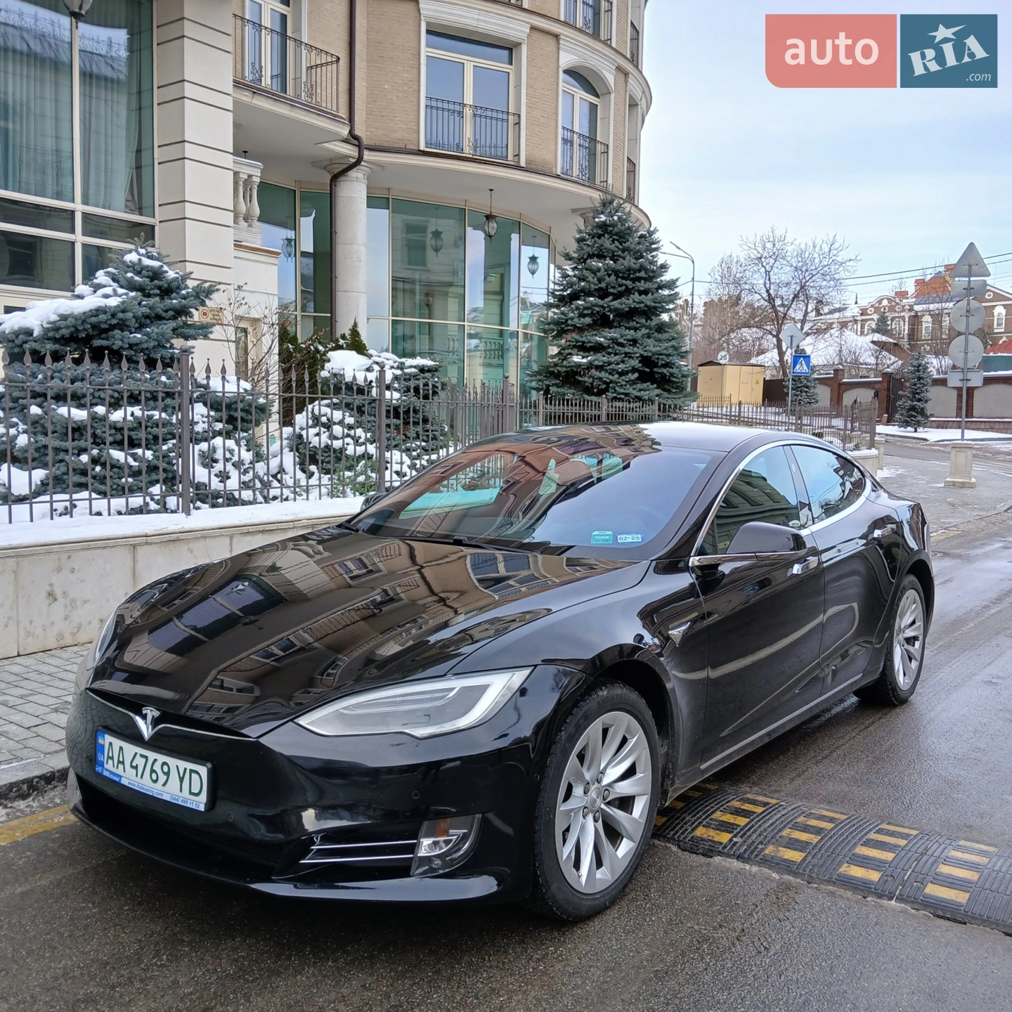Tesla Model S, 2017