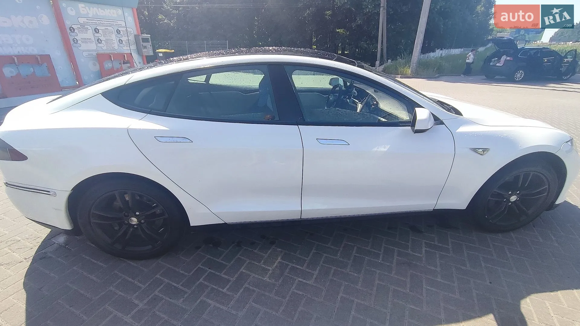 Tesla Model S, 2013