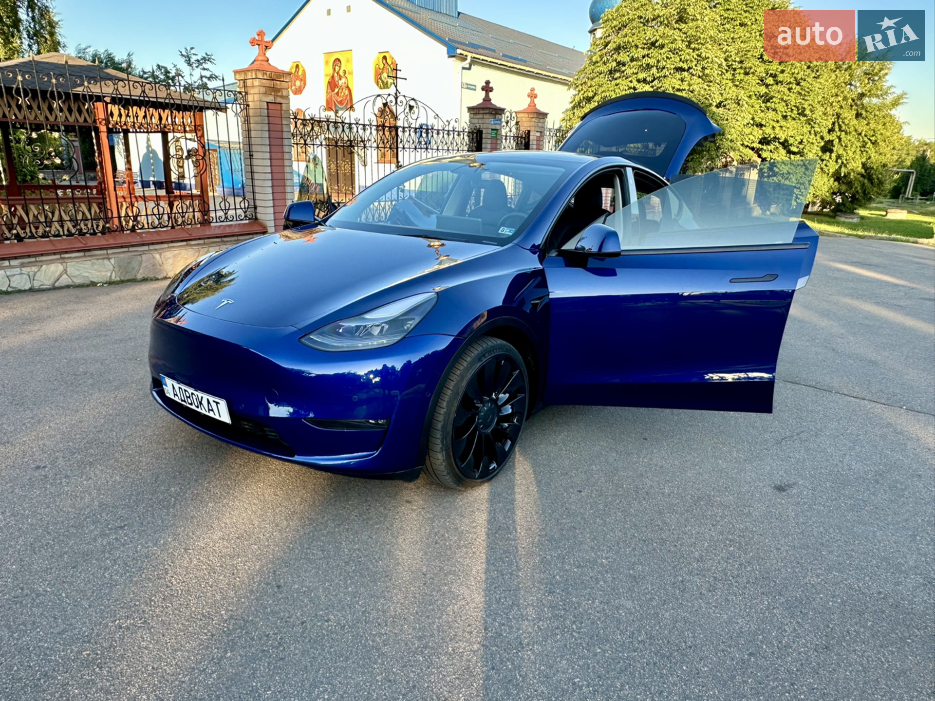 Tesla Model Y, 2022