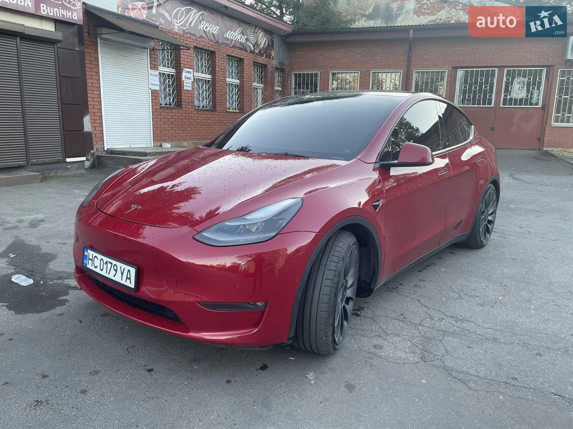 Tesla Model Y, 2021