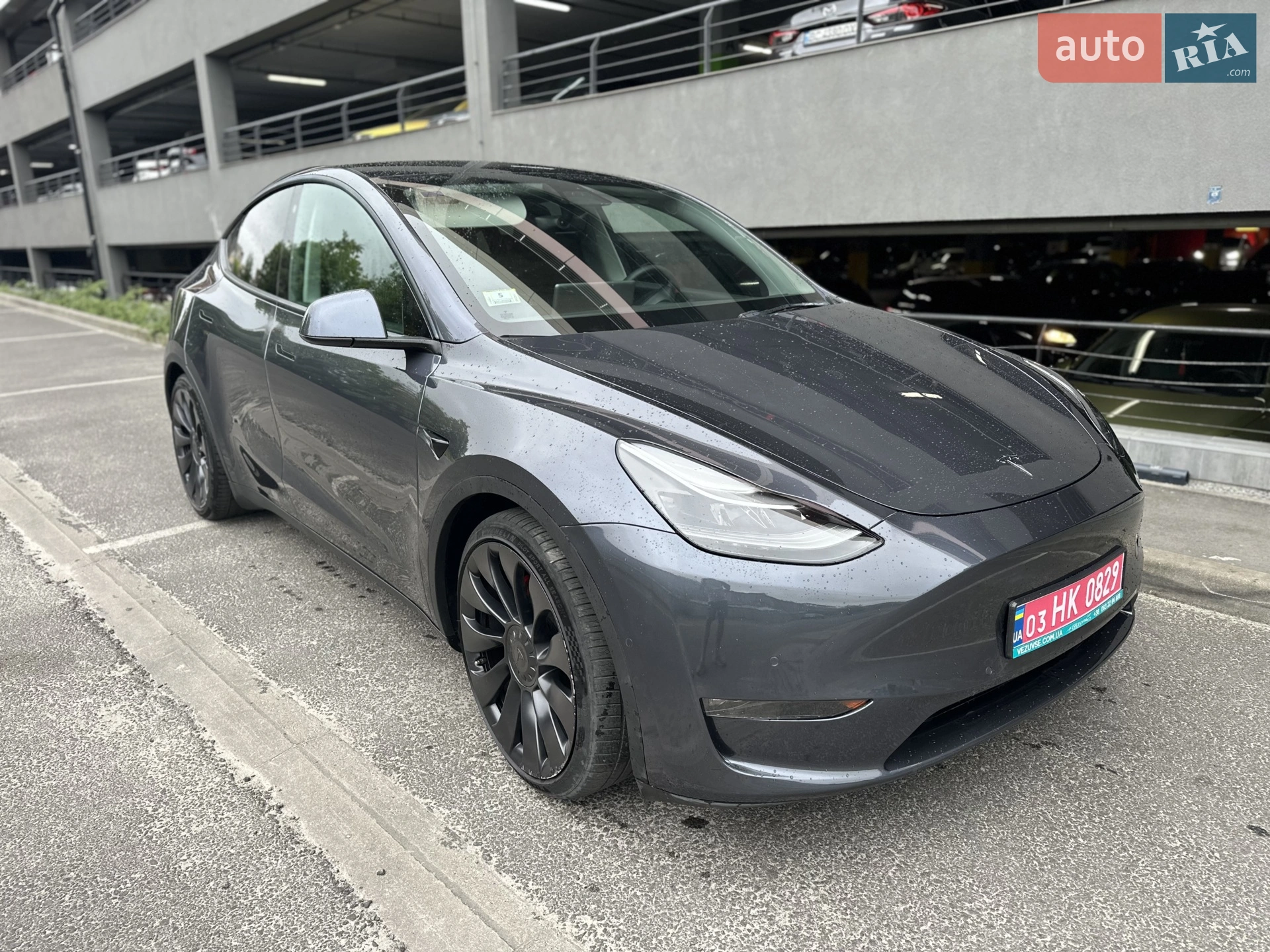 Tesla Model Y, 2022