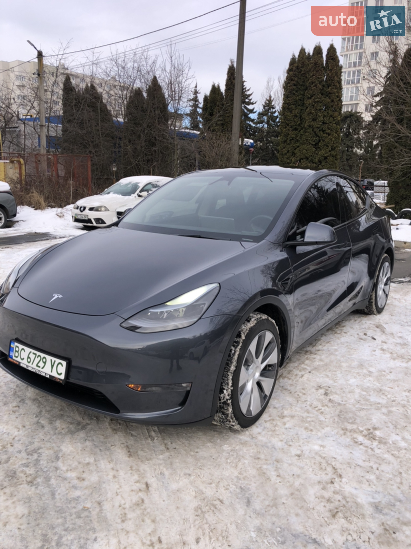 Tesla Model Y, 2023