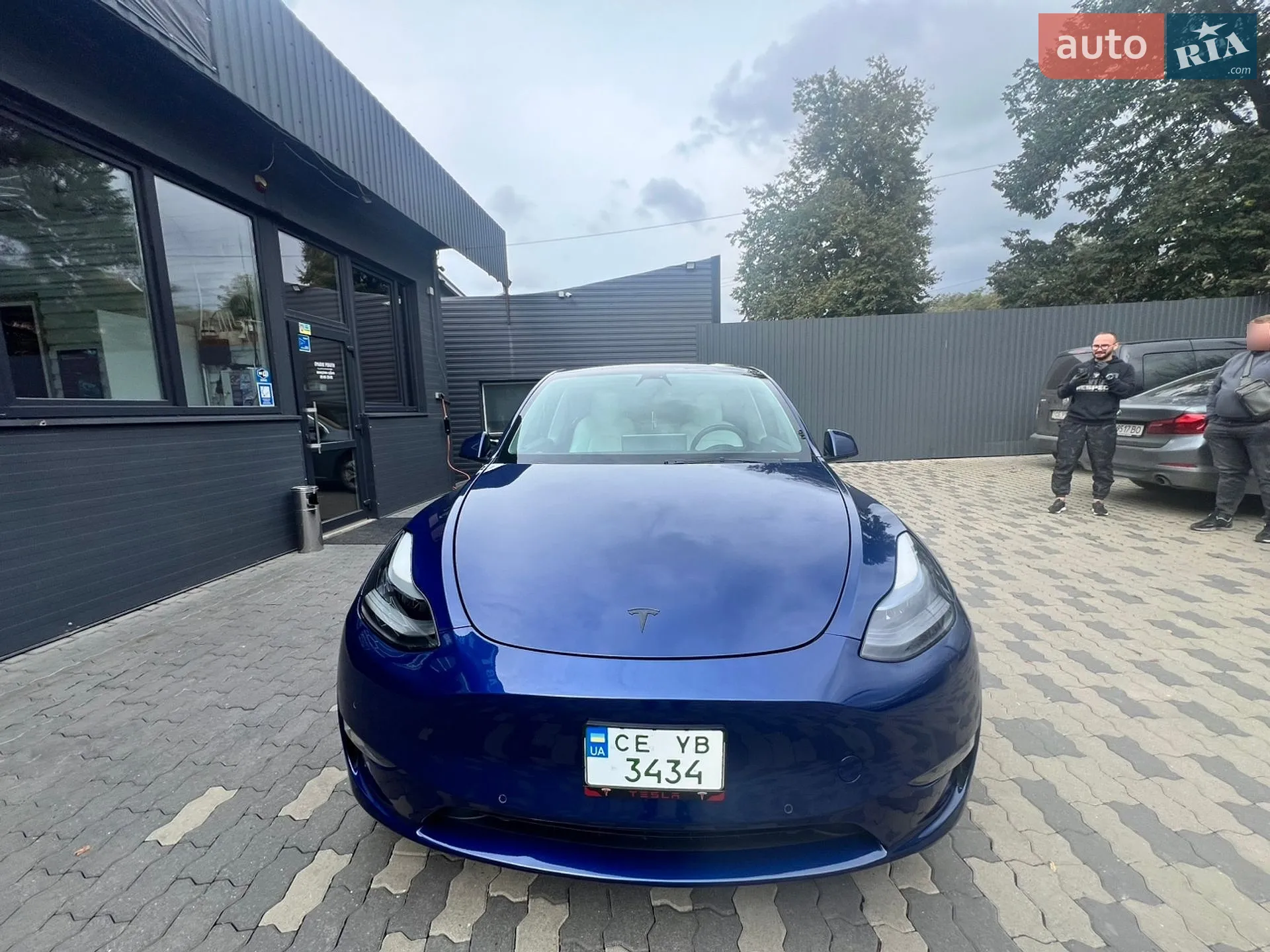 Tesla Model Y, 2022