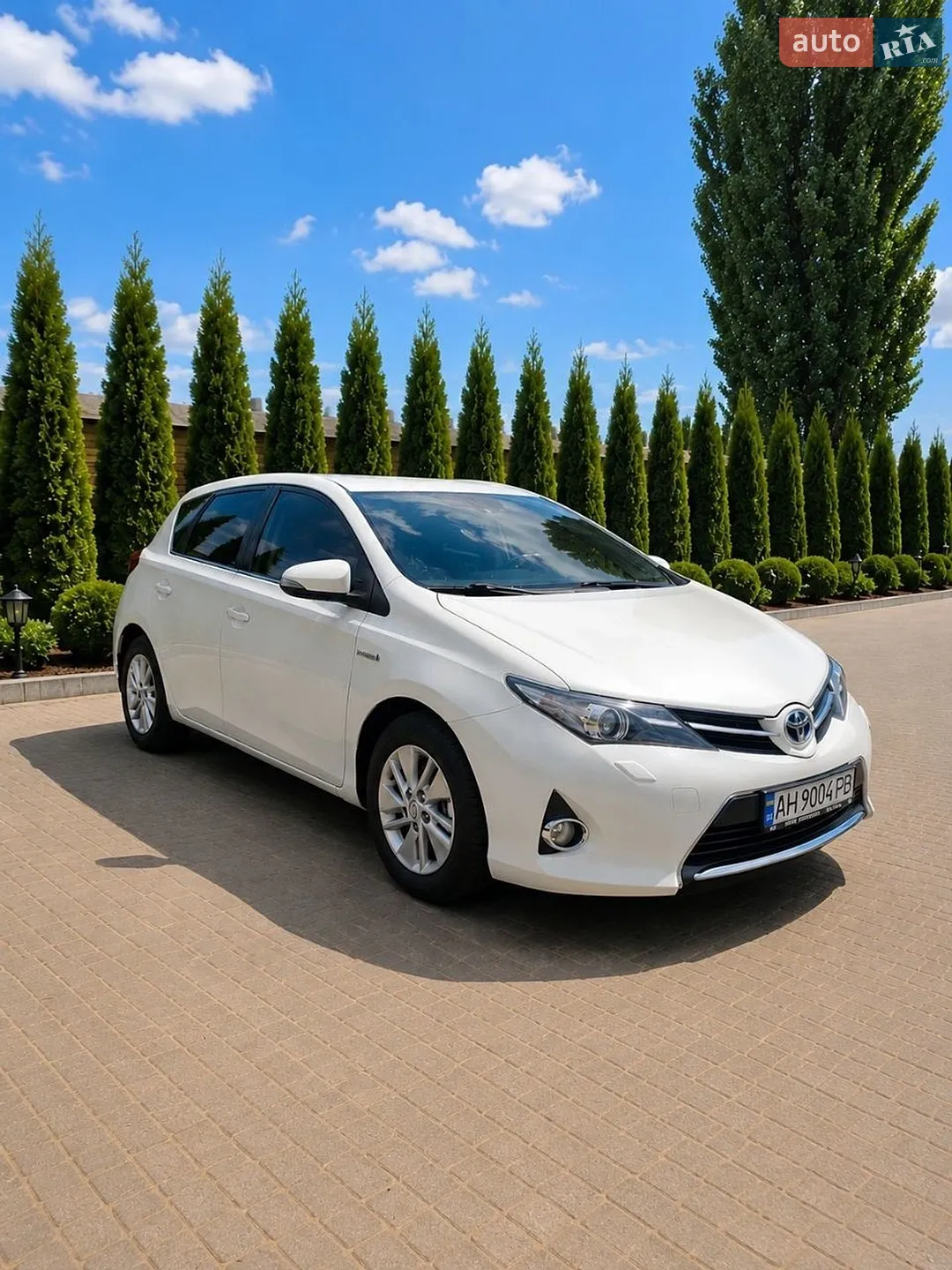 Toyota Auris, 2013