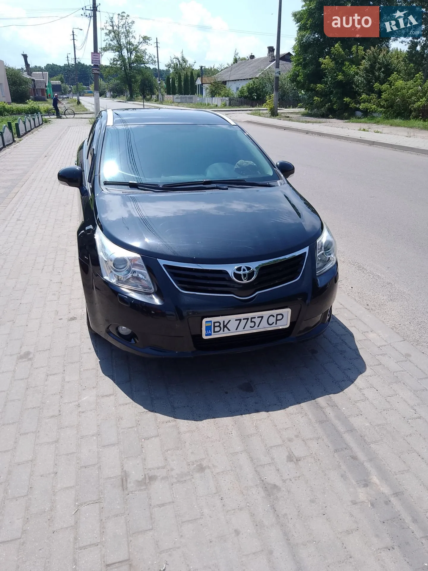 Toyota Avensis, 2011