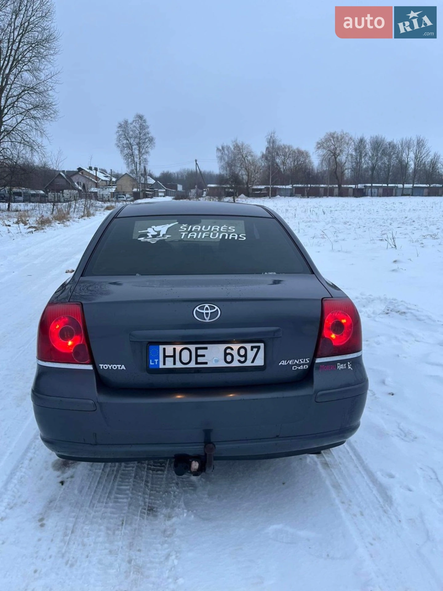 Toyota Avensis, 2005