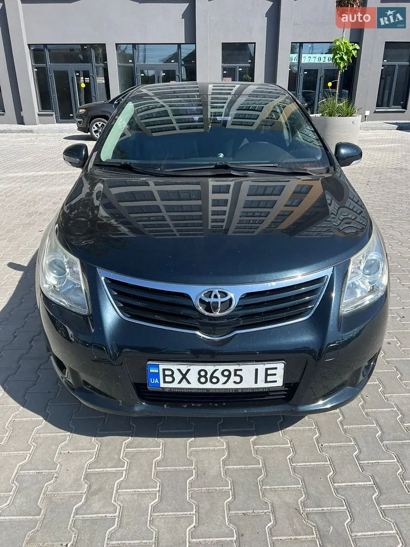 Toyota Avensis, 2011