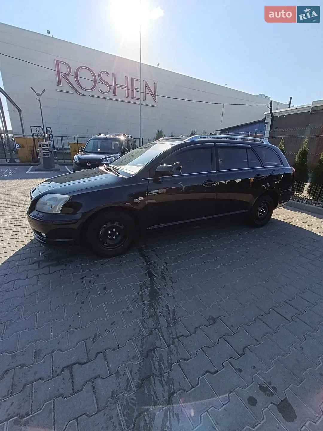 Toyota Avensis, 2003