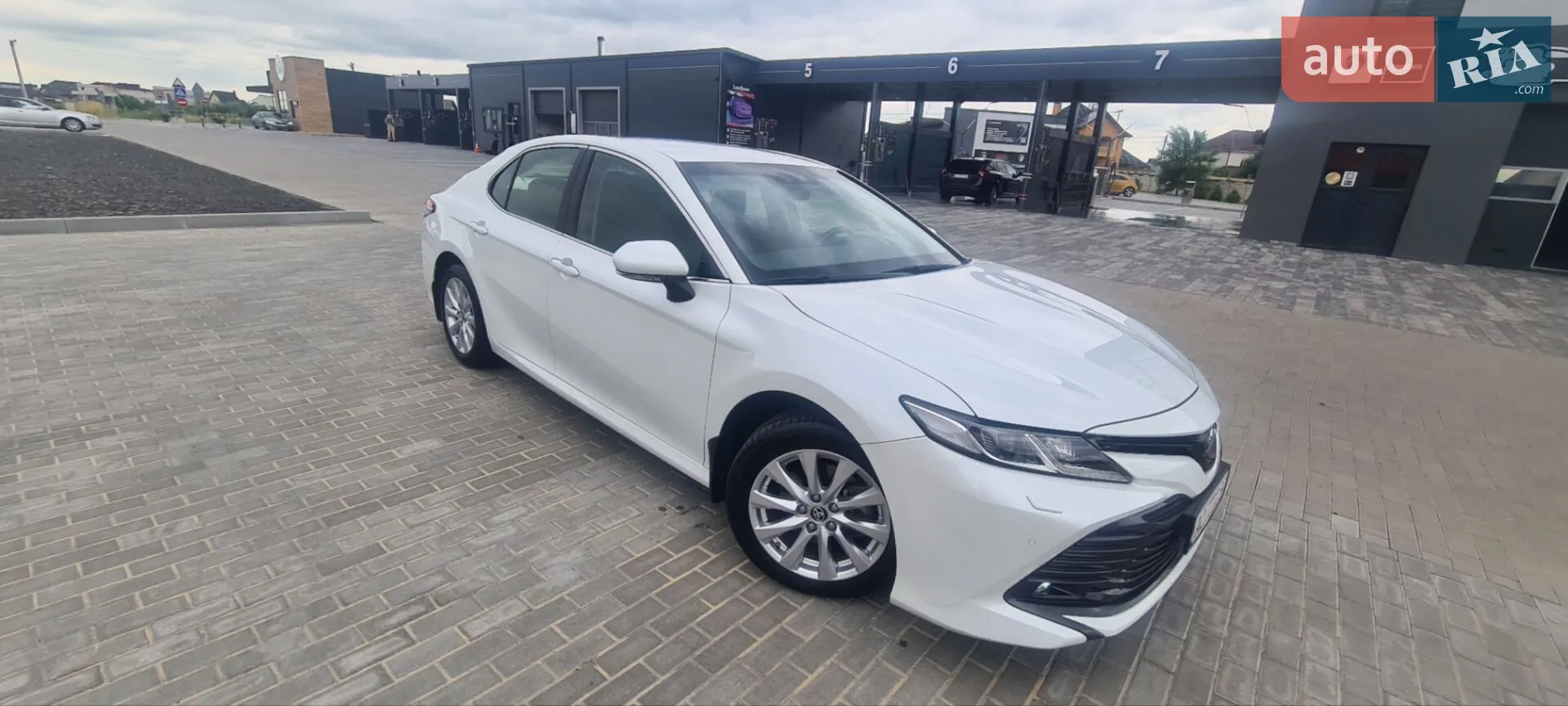 Toyota Camry, 2020