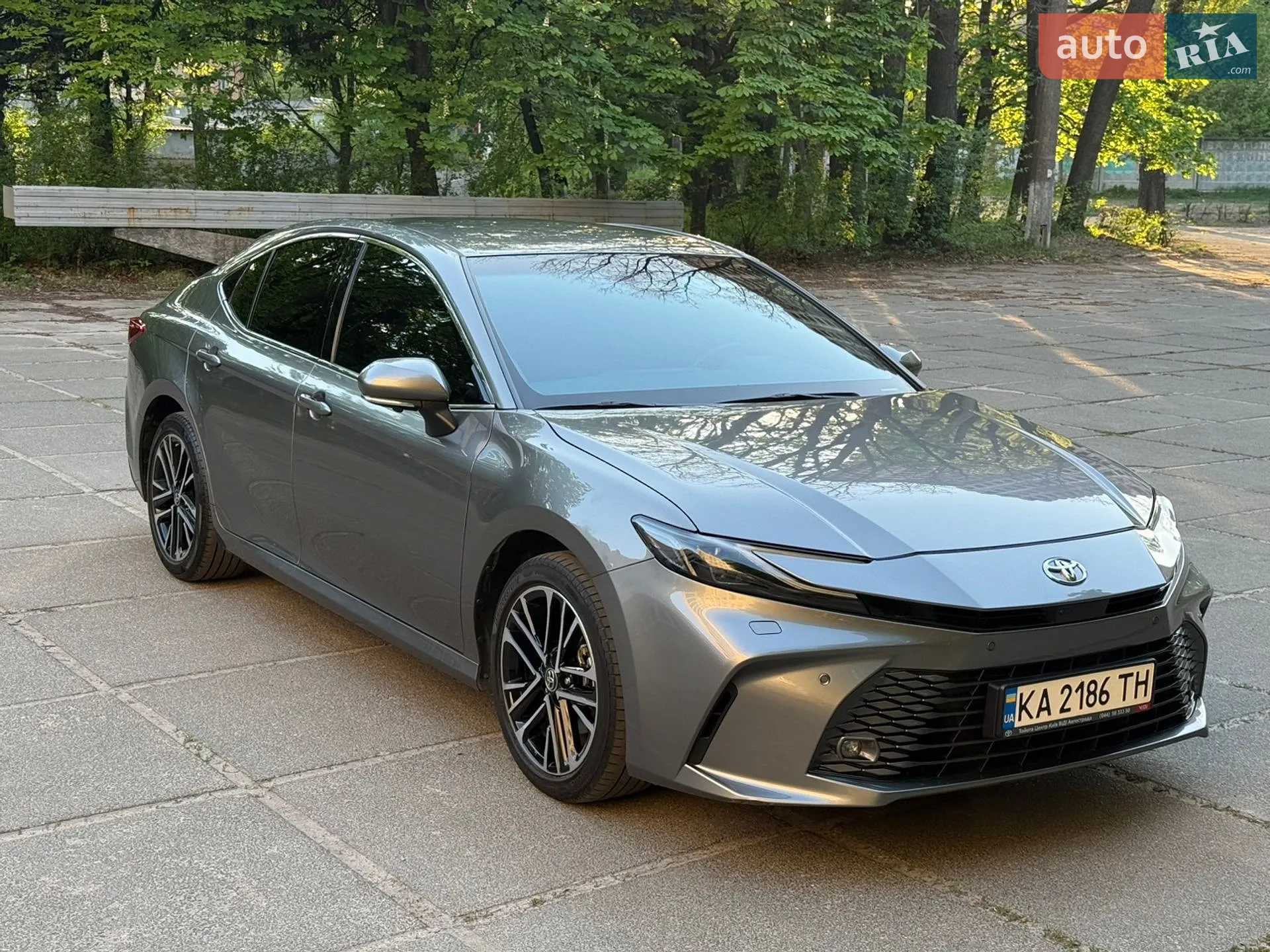 Toyota Camry, 2024