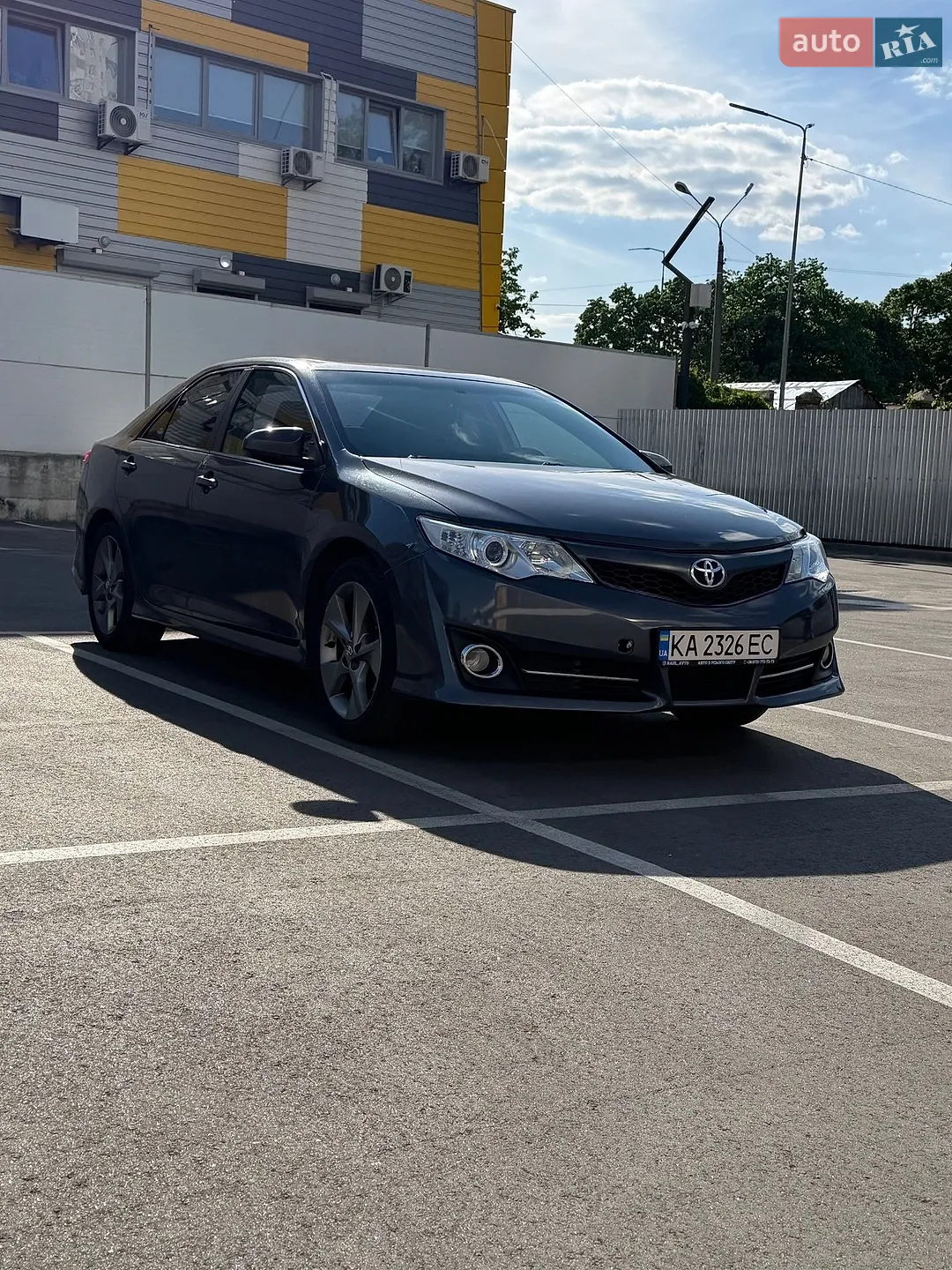 Toyota Camry, 2014