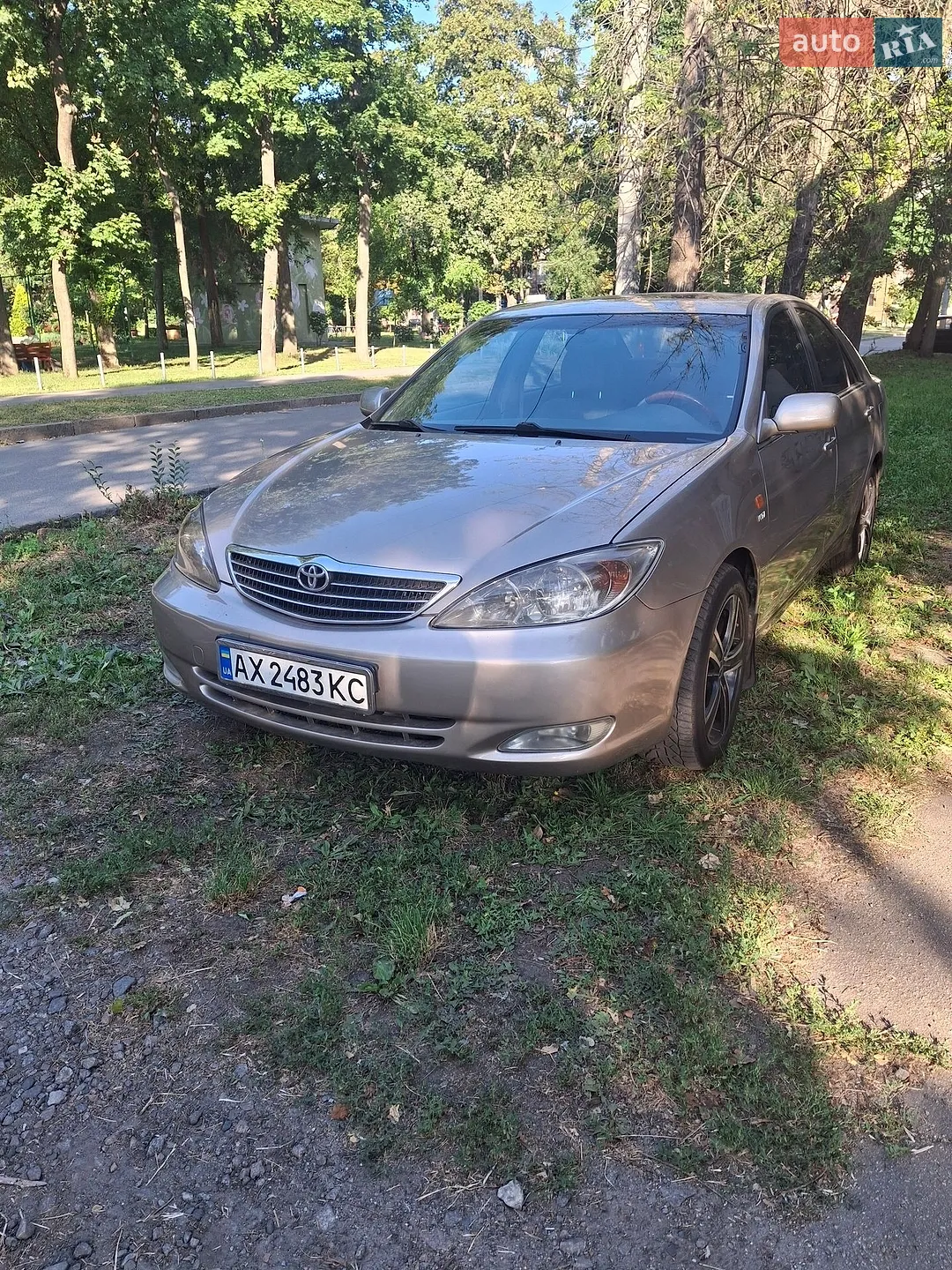 Toyota Camry, 2004