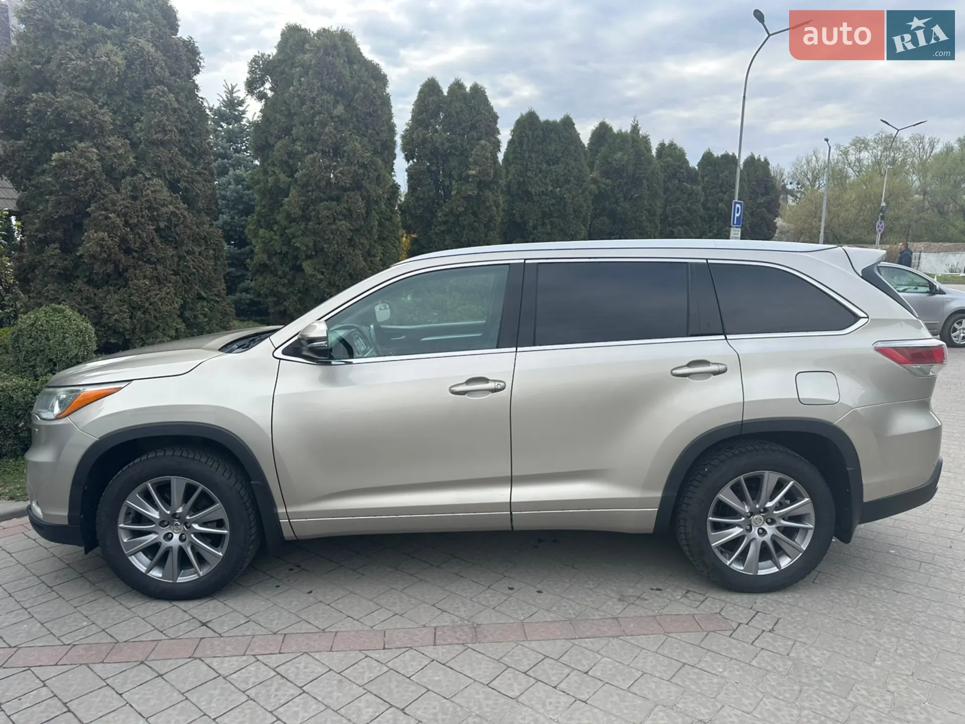Toyota Highlander, 2014
