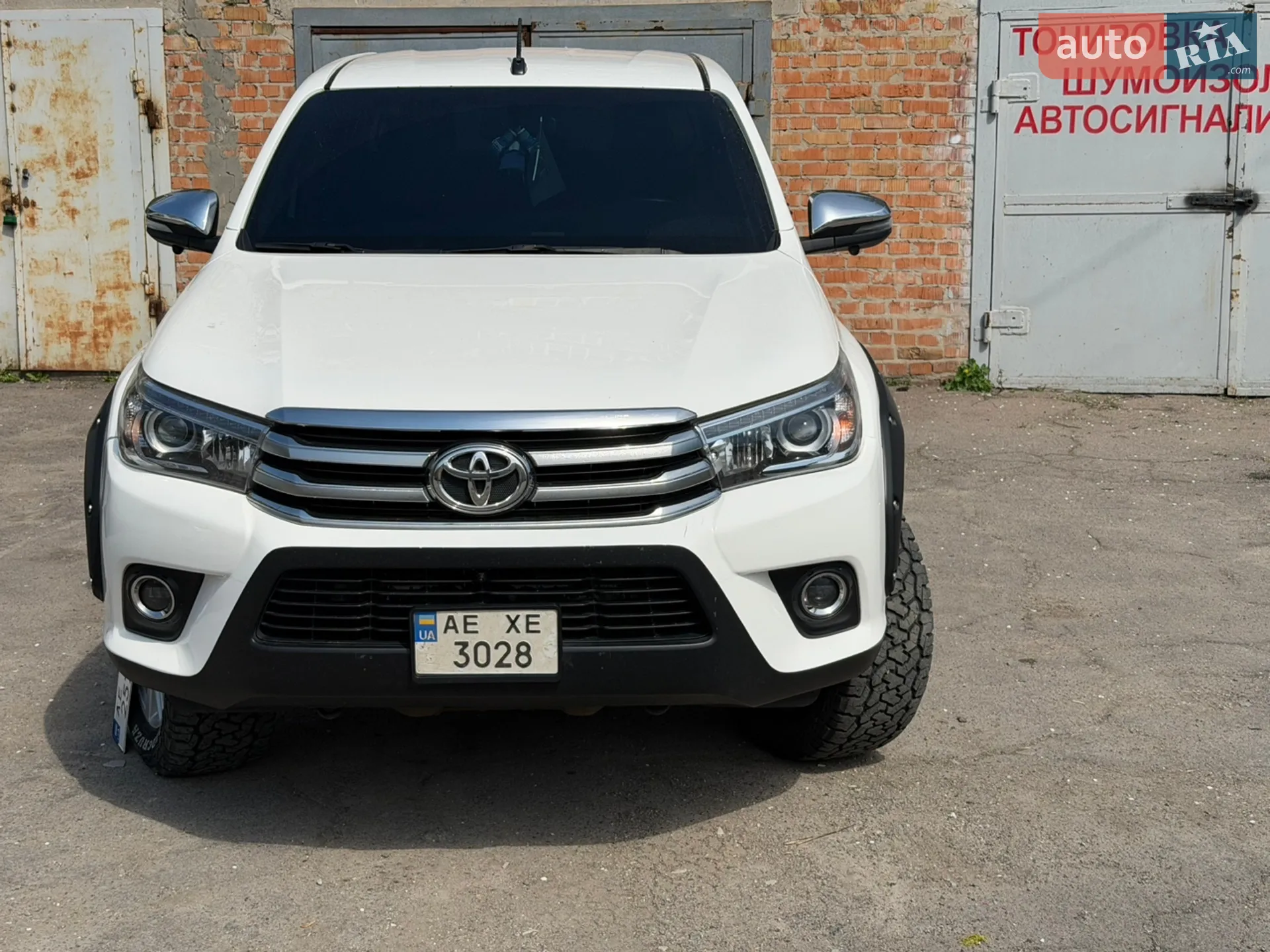 Toyota Hilux, 2016