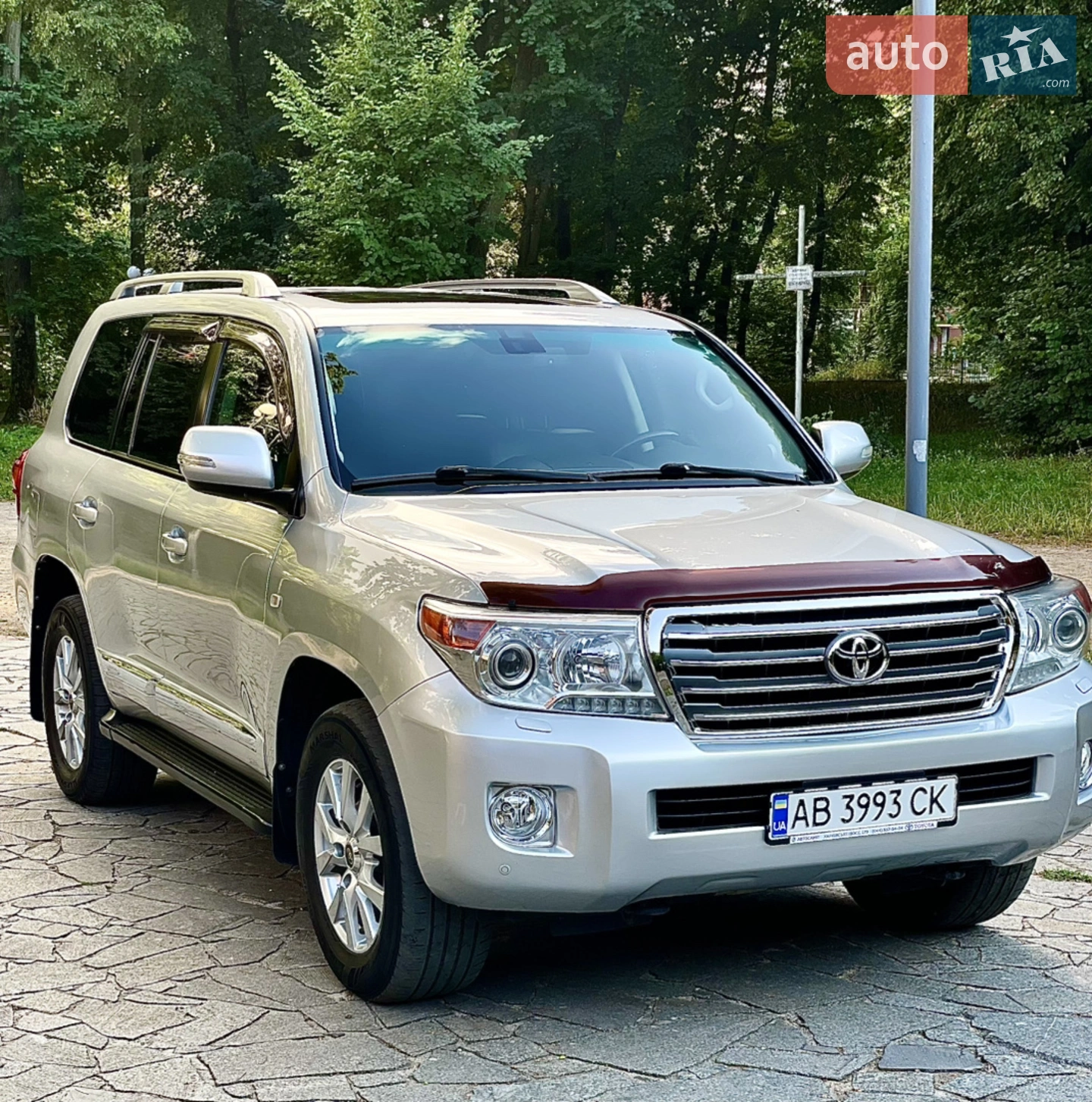 Toyota Land Cruiser, 2011