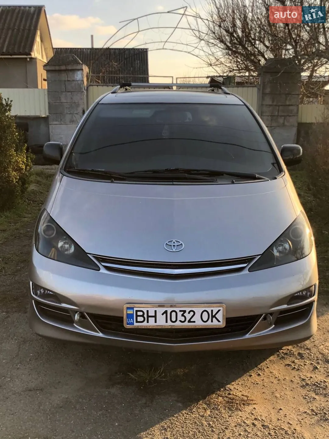 Toyota Previa, 2005