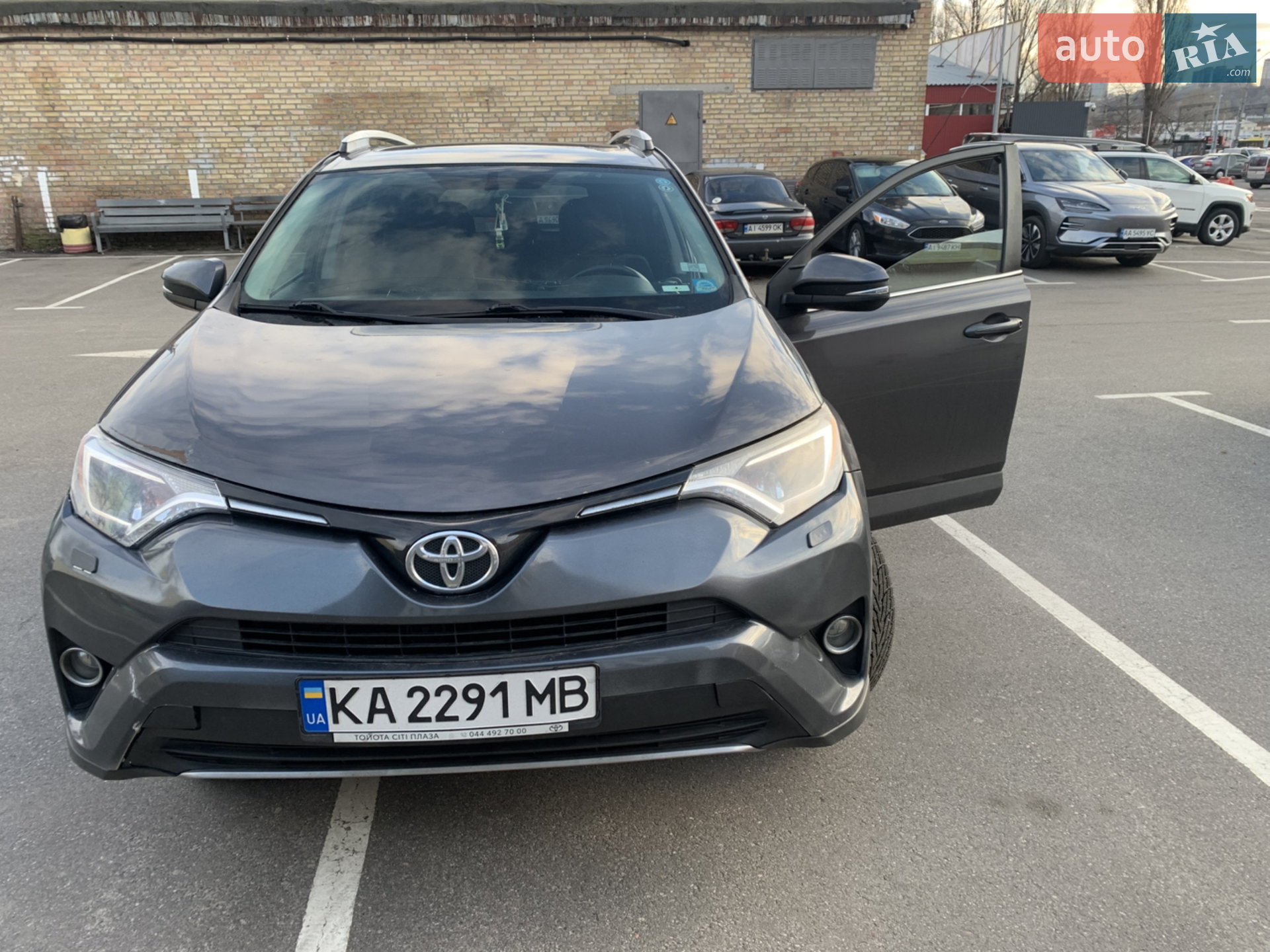 Toyota RAV4, 2015
