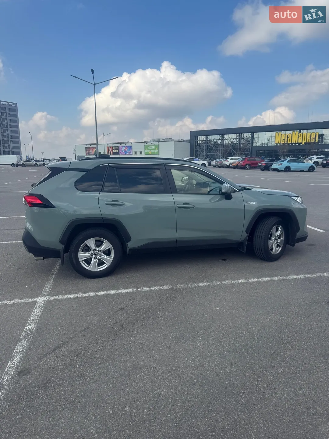 Toyota RAV4, 2021