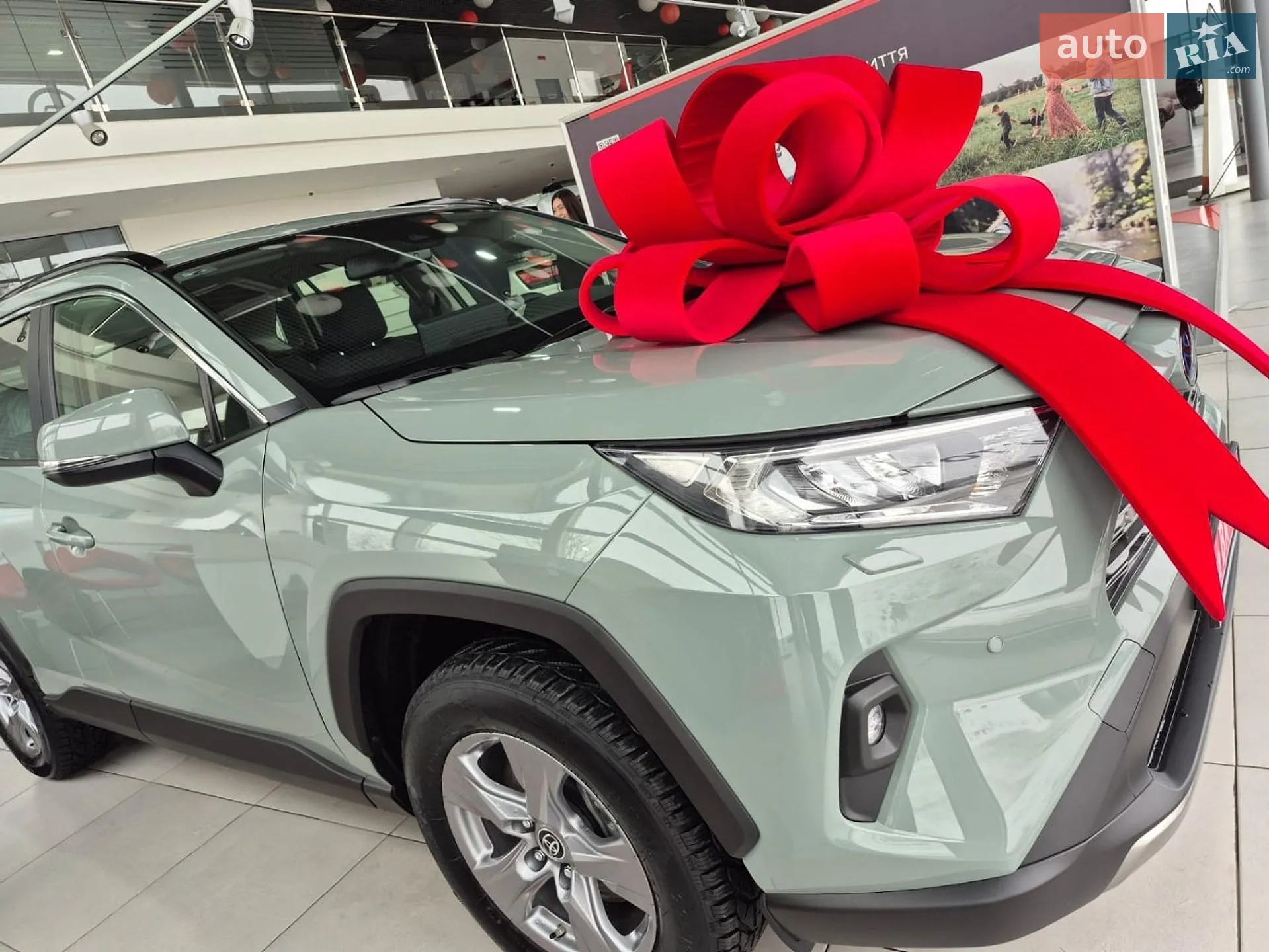 Toyota RAV4, 2025