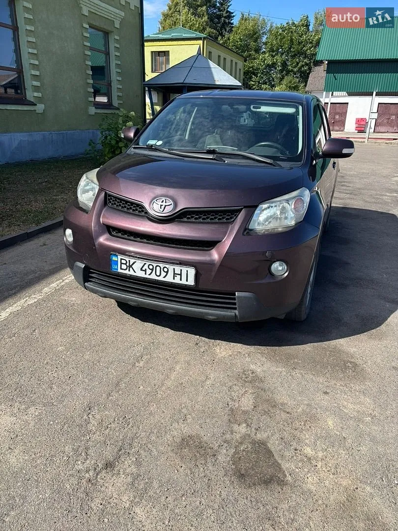 Toyota Urban Cruiser, 2012