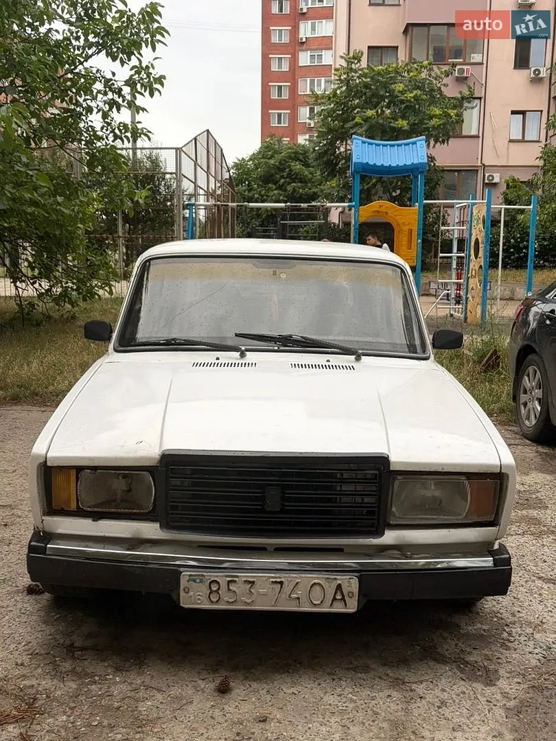 ВАЗ / Lada 2107, 1990