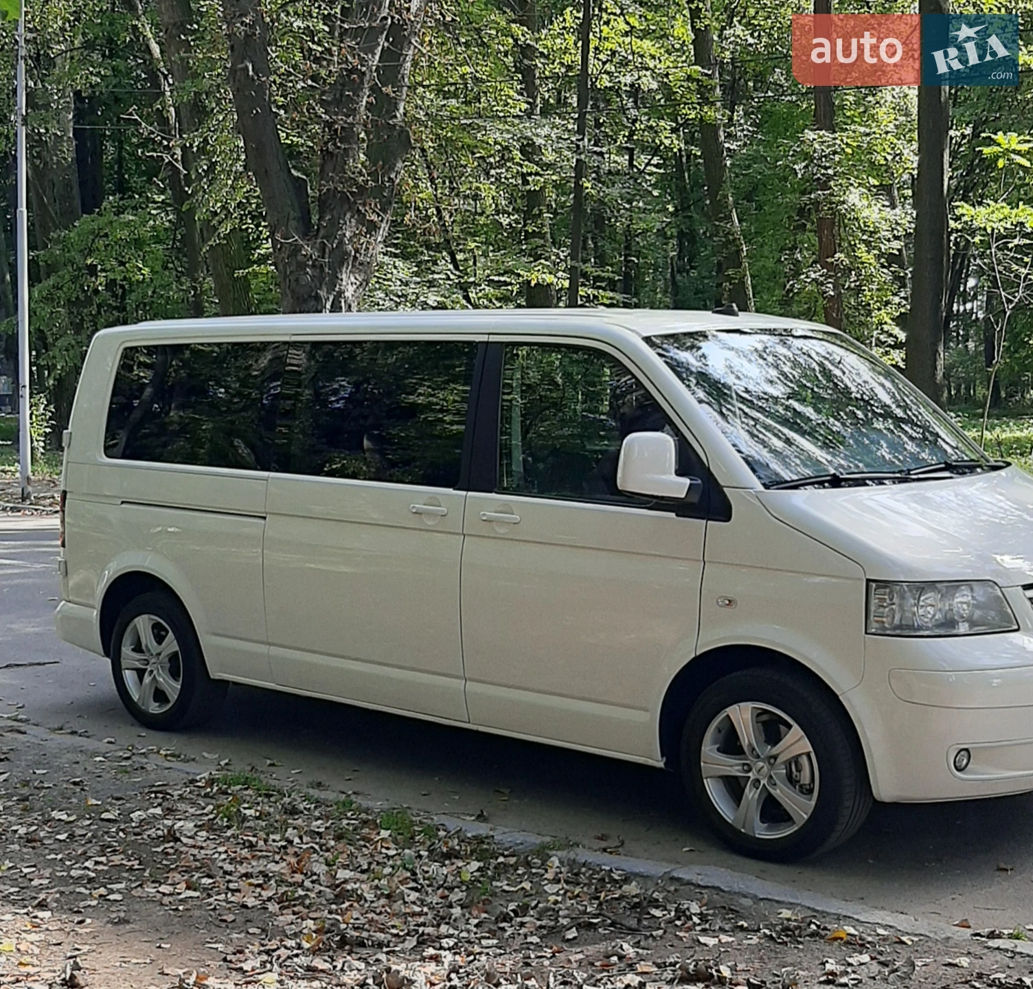 Volkswagen Caravelle, 2005