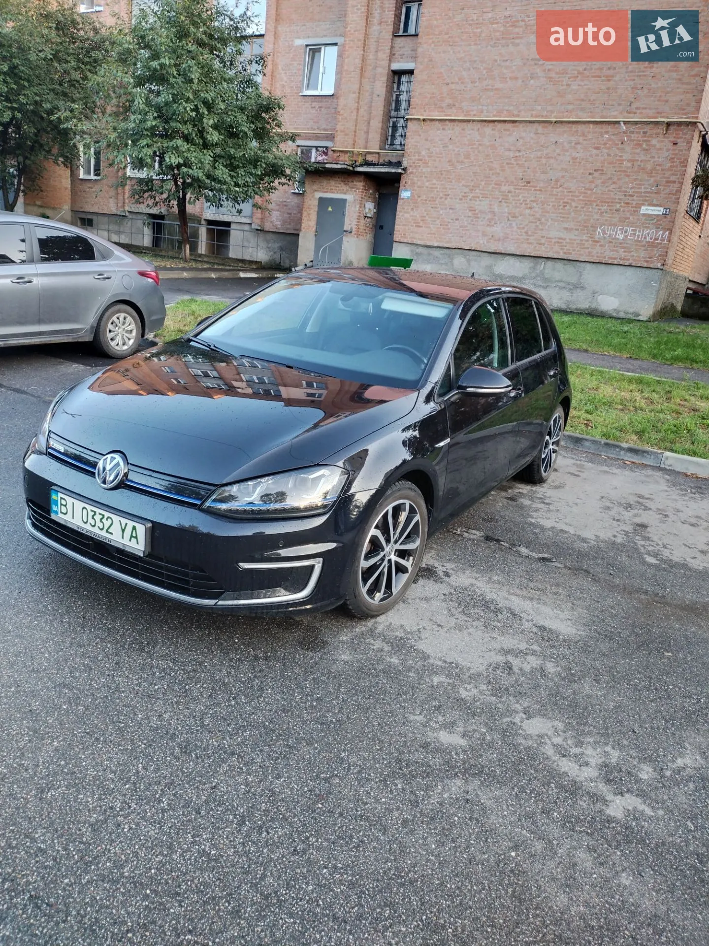 Volkswagen e-Golf, 2015