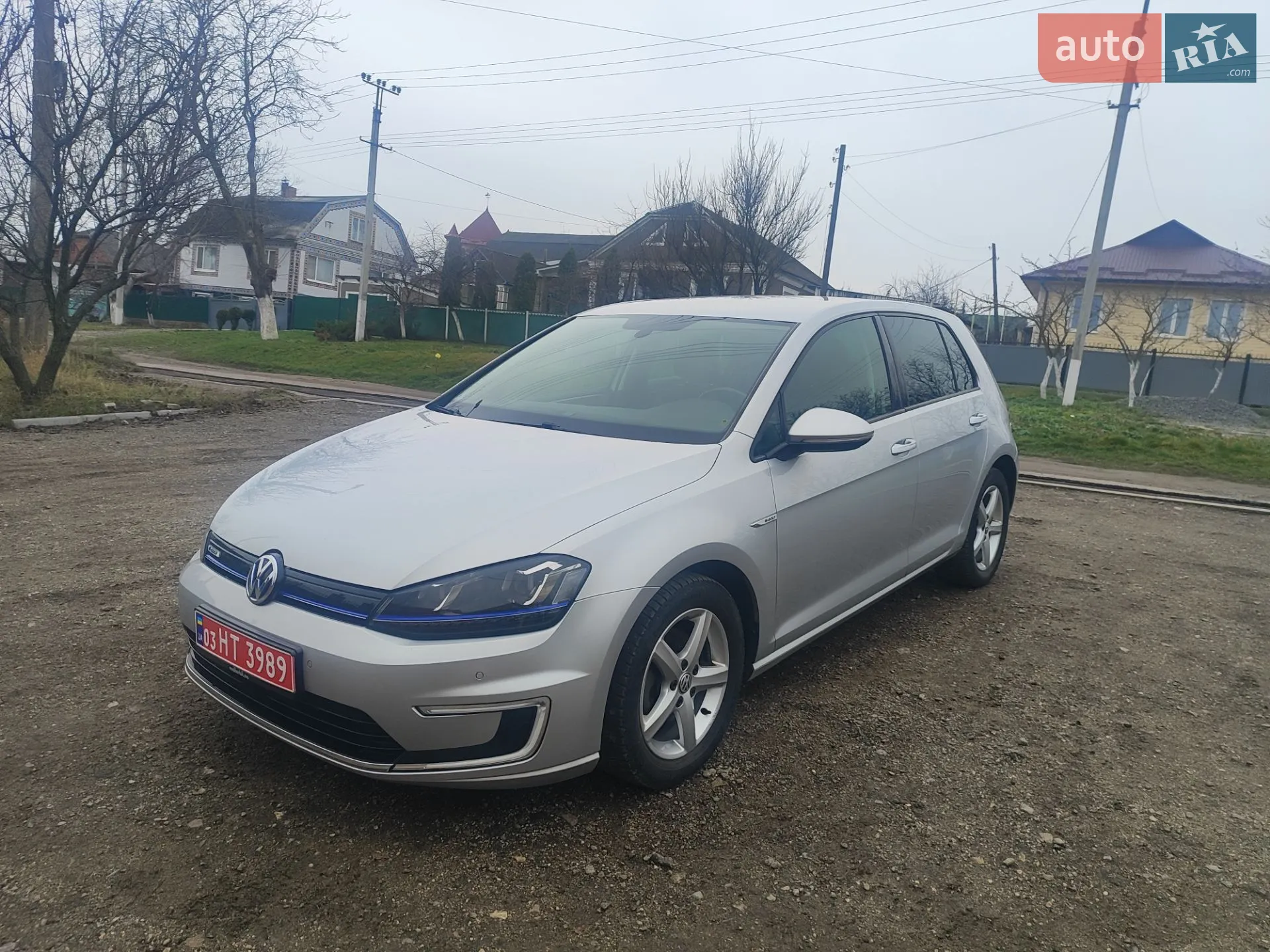 Volkswagen e-Golf, 2015