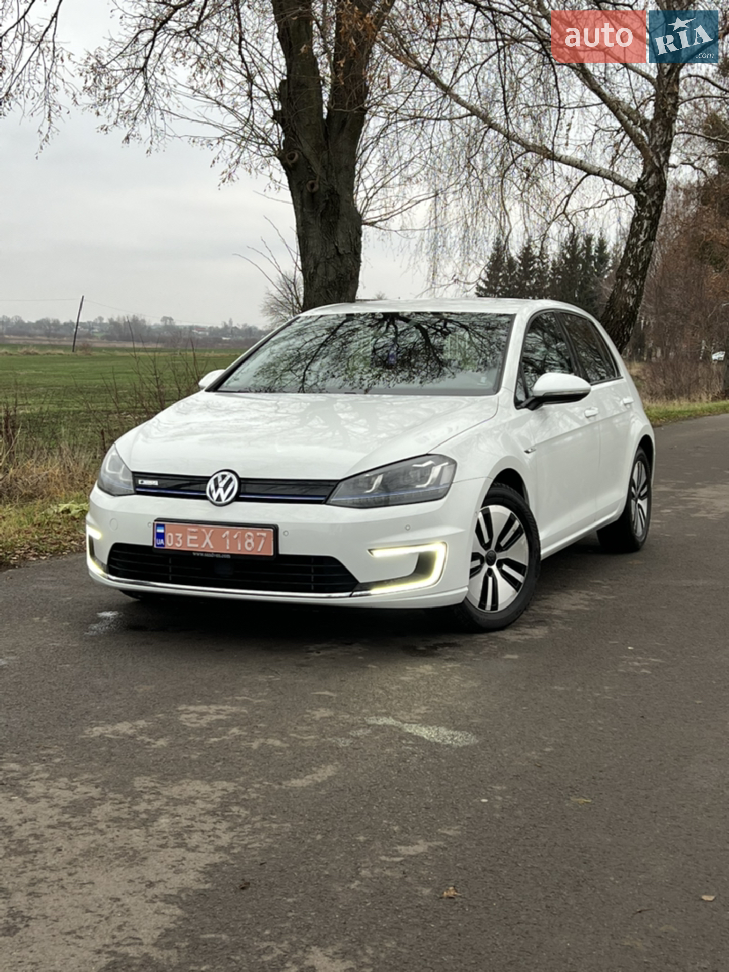 Volkswagen e-Golf, 2014
