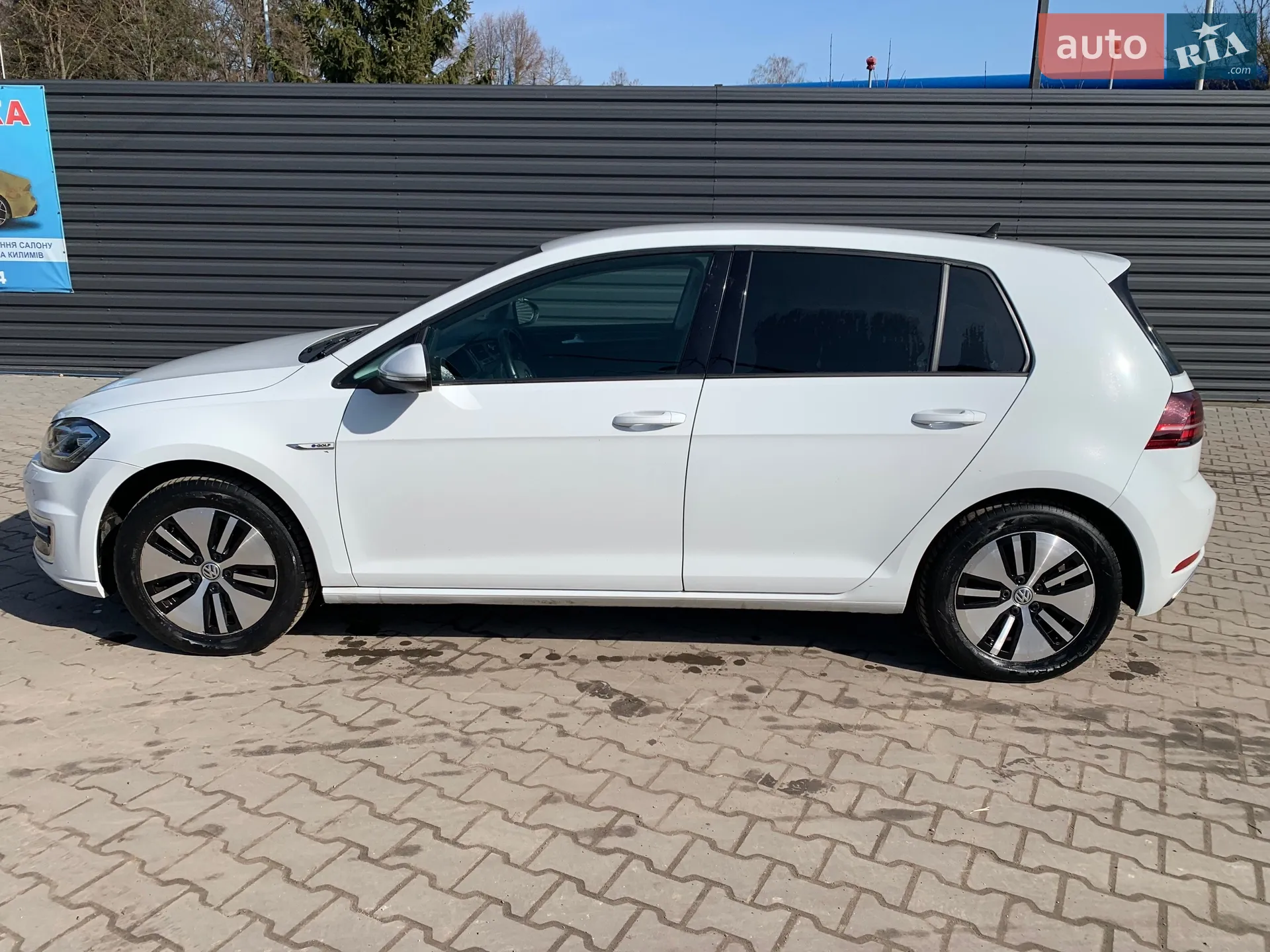 Volkswagen e-Golf, 2020