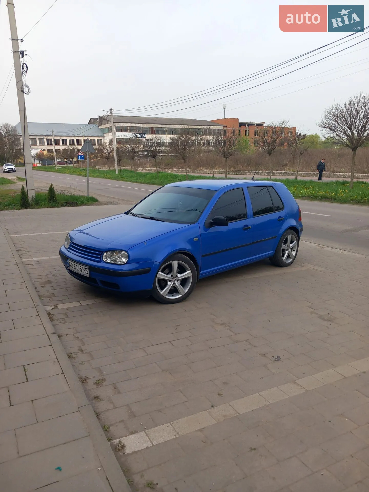 Volkswagen Golf, 1998
