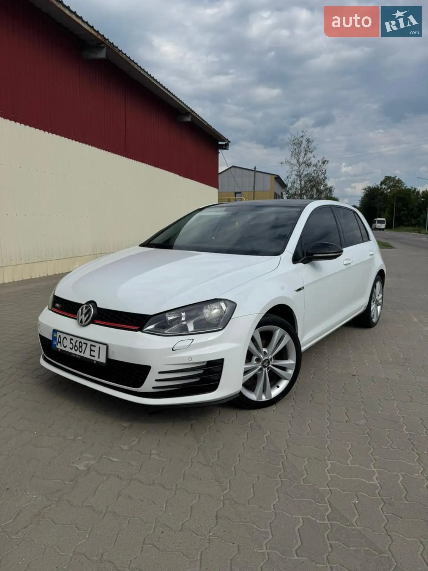 Volkswagen Golf, 2014