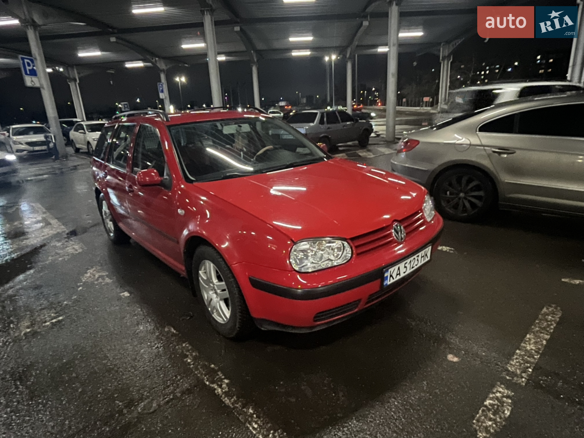 Volkswagen Golf, 2001