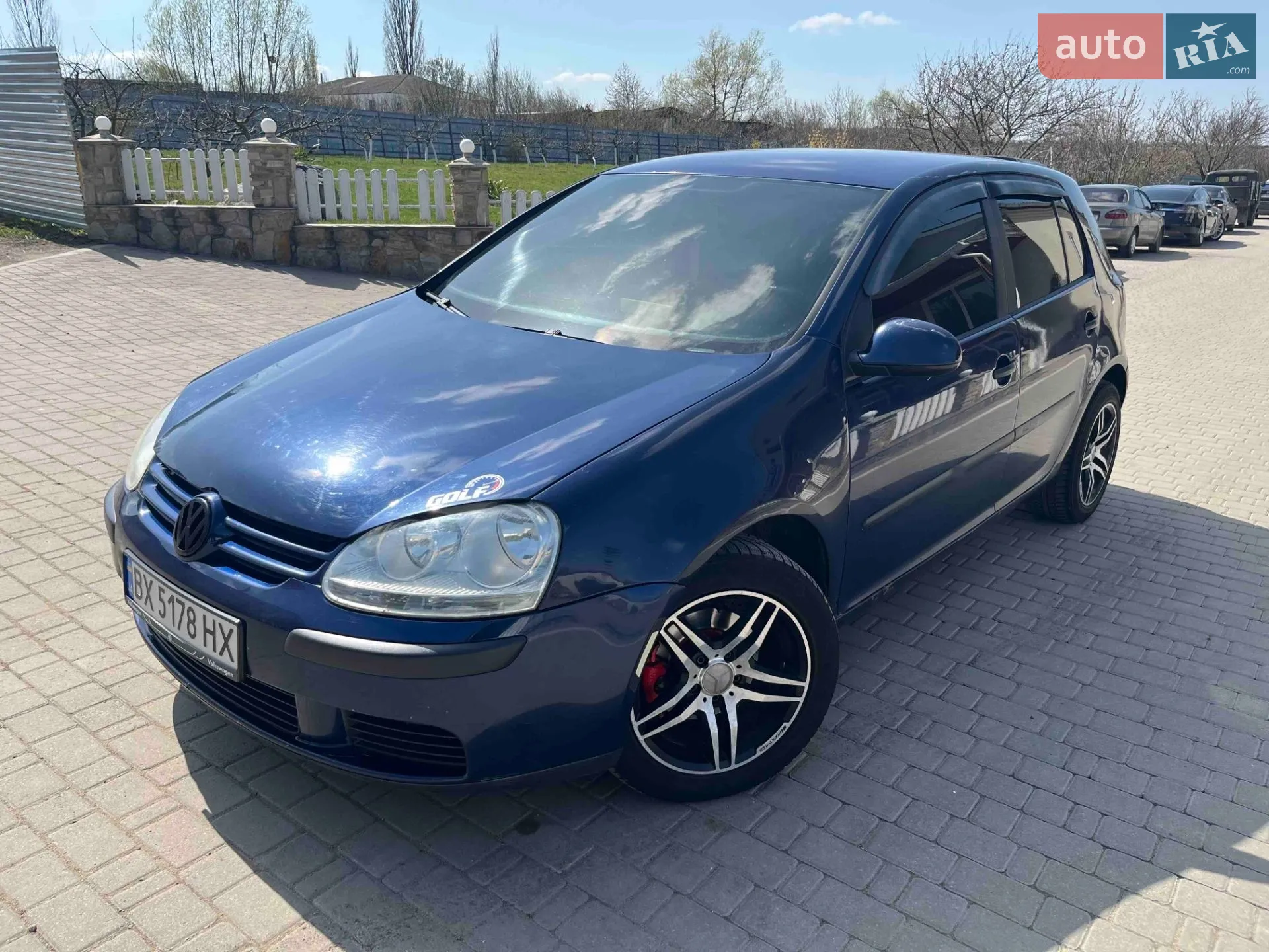Volkswagen Golf, 2005