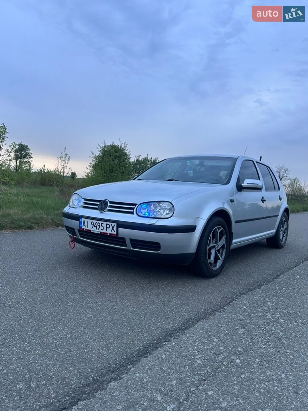 Volkswagen Golf, 2001
