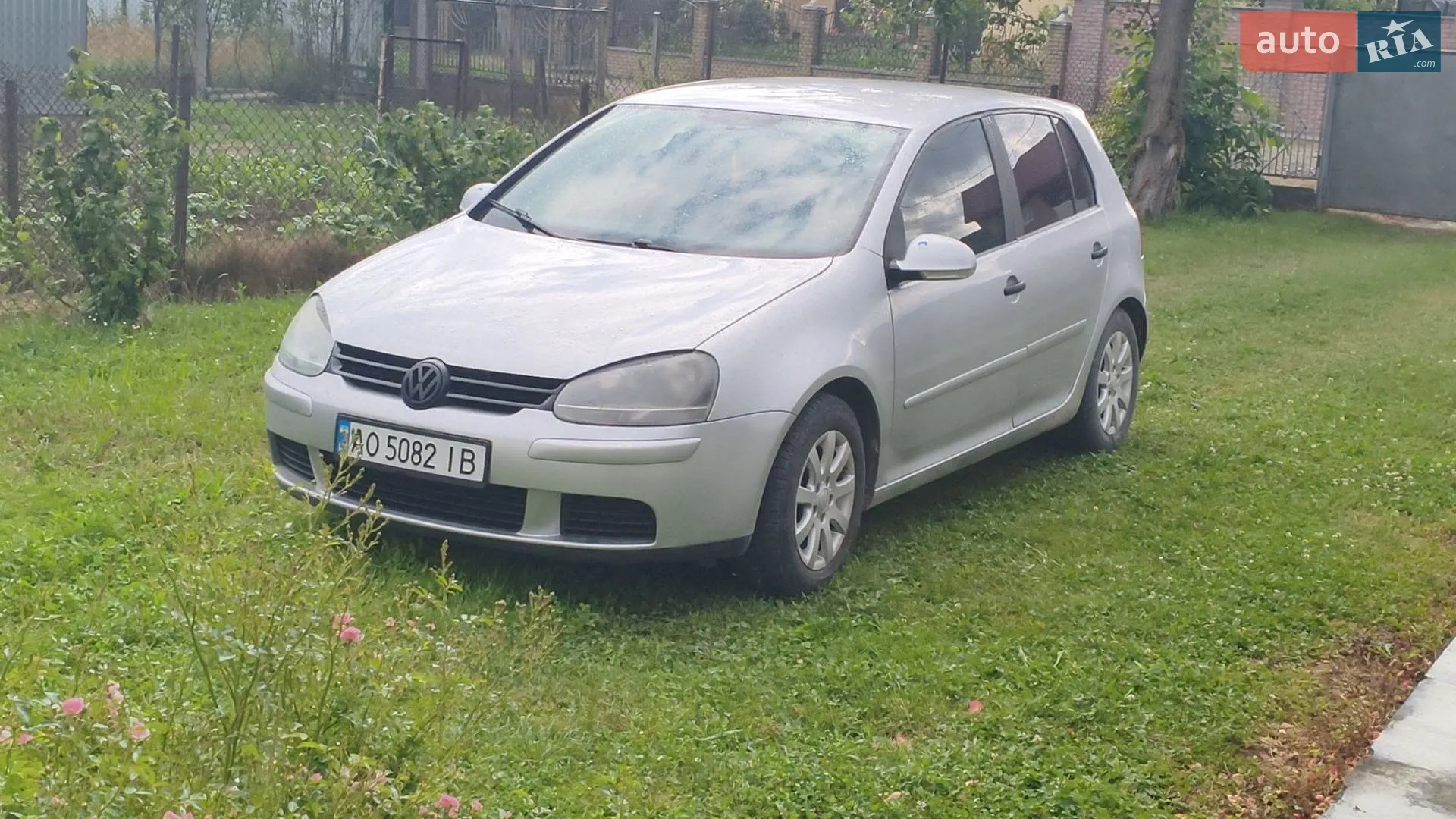Volkswagen Golf, 2004